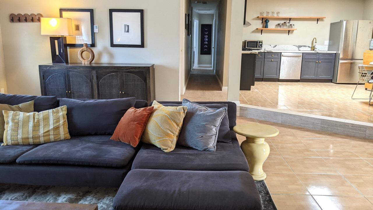 Photo of Livingroom in Lincoln Acres