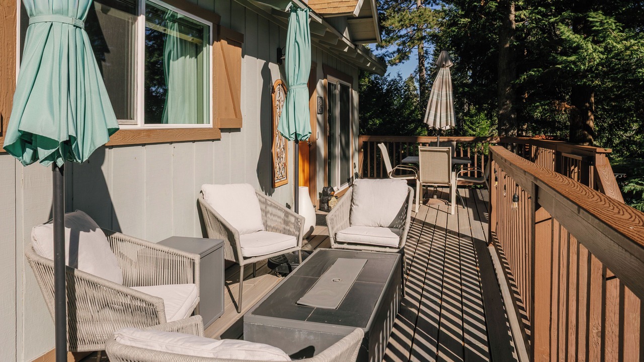 Photo of Patio Balcony in Arrowhead Villas
