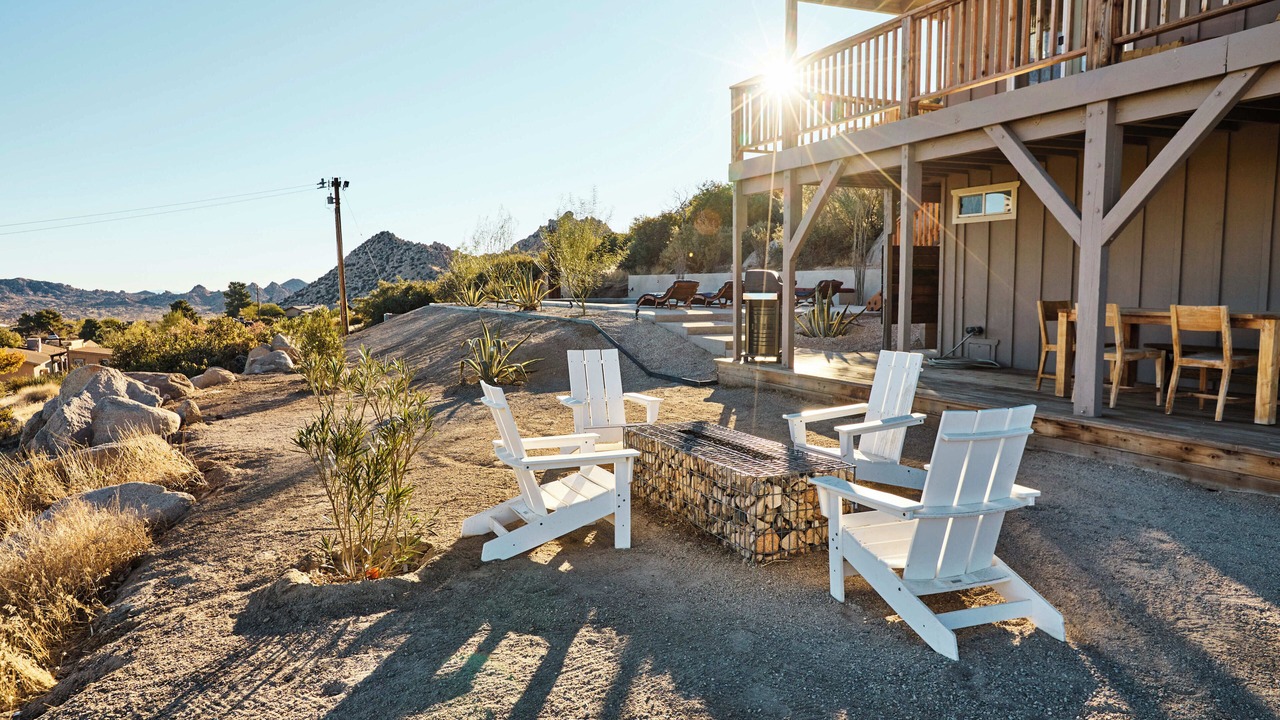 Photo of Patio Balcony in Pioneertown