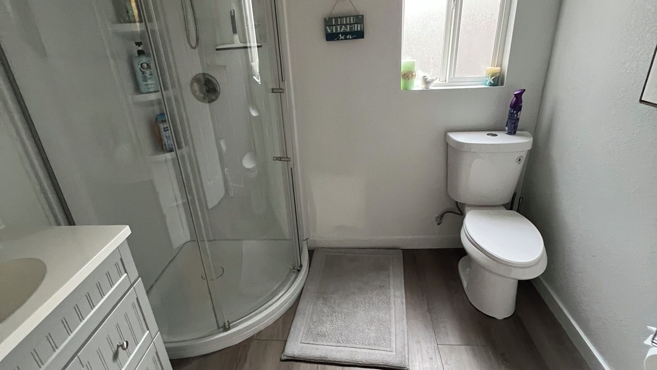 Photo of Bathroom in Clearlake Park