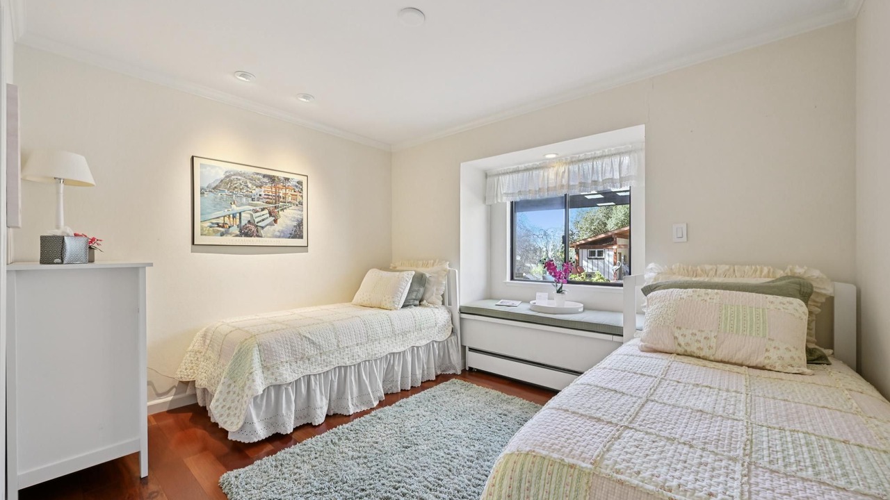 Photo of Bedroom in Yountville