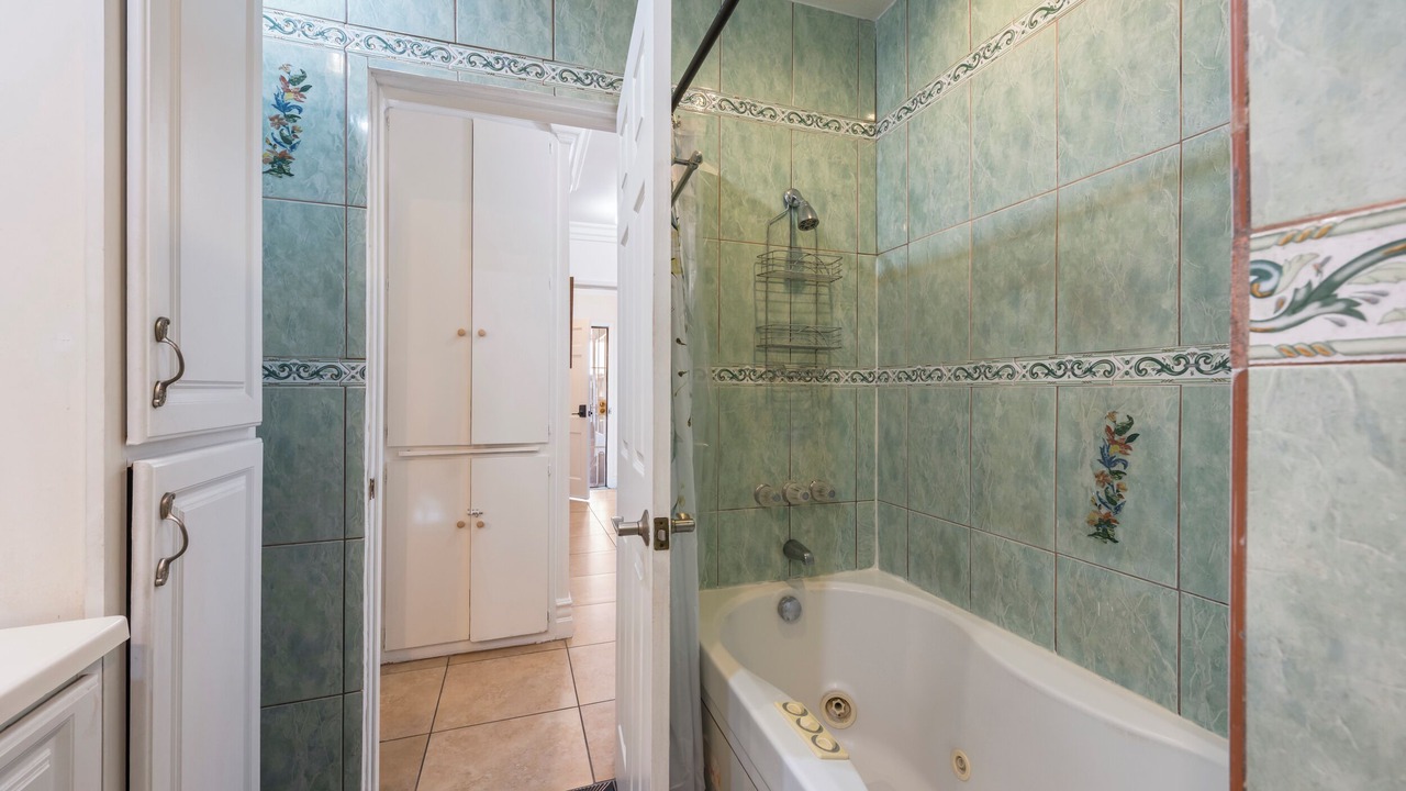 Photo of Bathroom in Pacoima