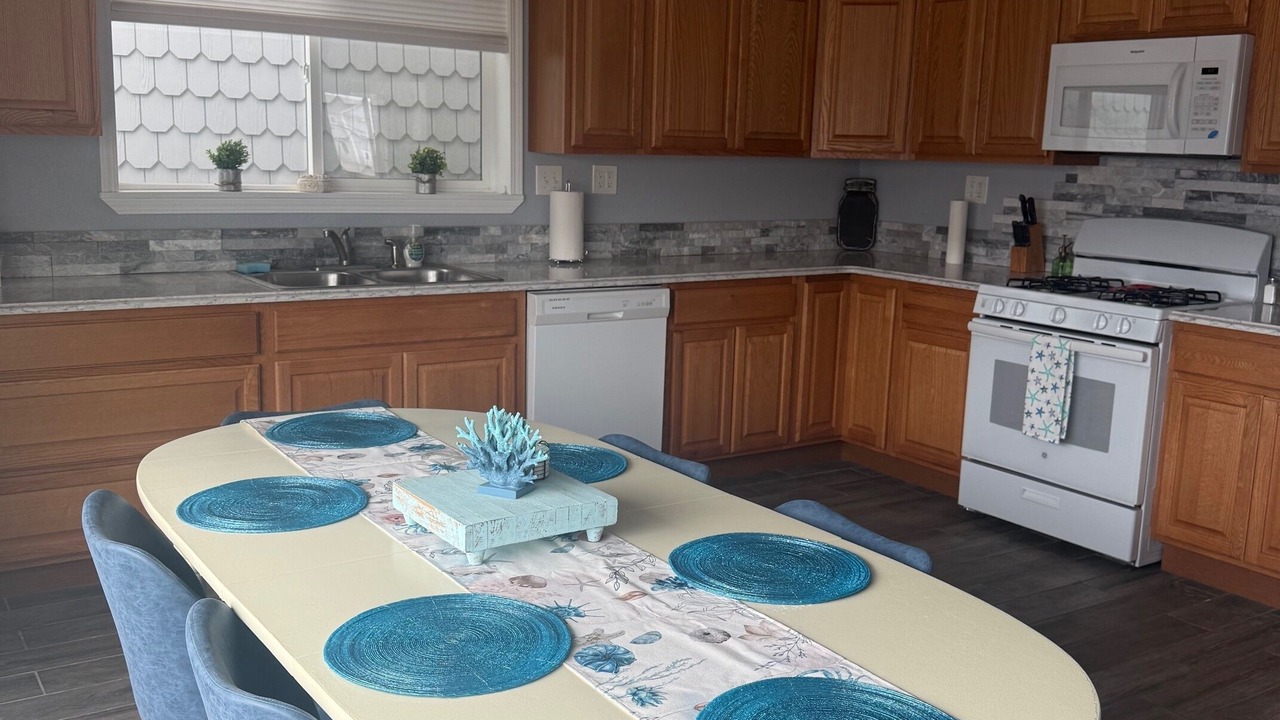 Photo of Kitchen in Crescent City