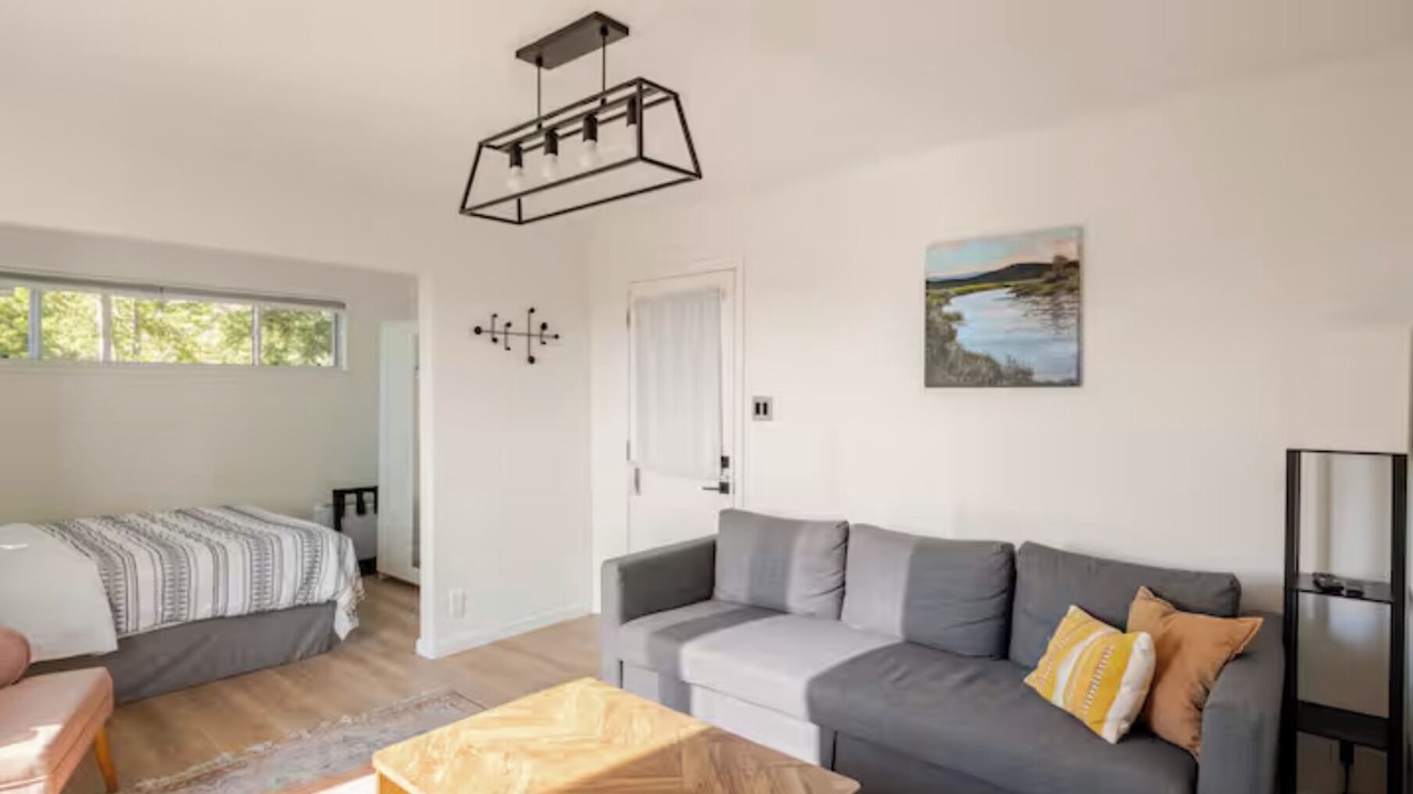 Photo of Livingroom in Country Club