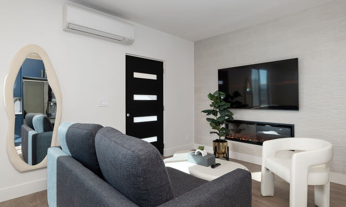 Photo of Livingroom in Bankers Hill