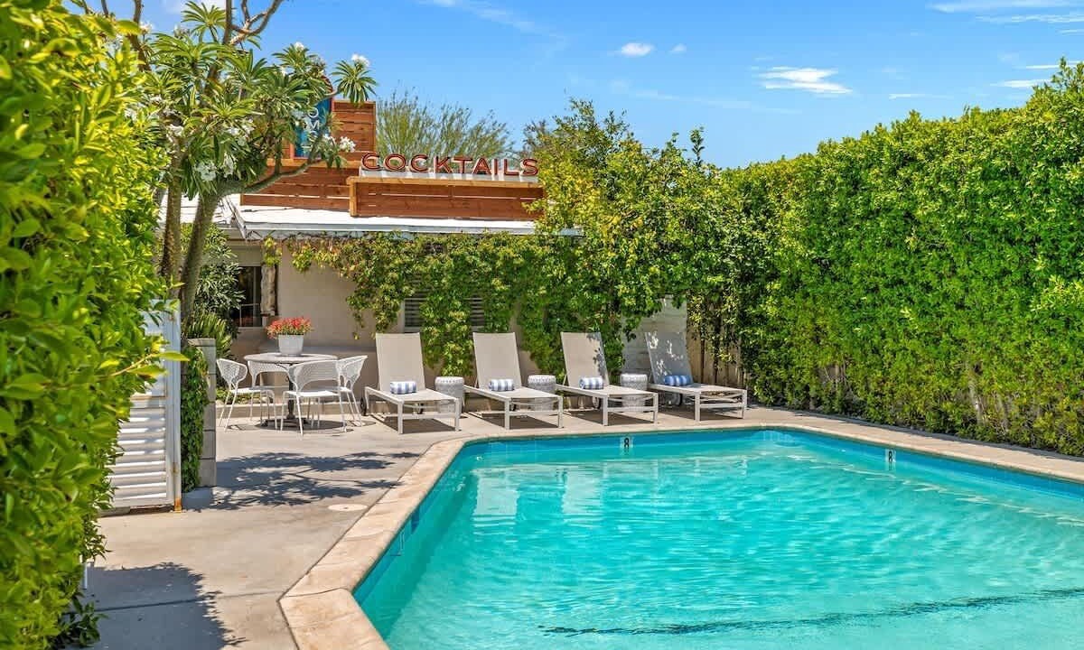 Photo of Outdoor in Tahquitz River Estates