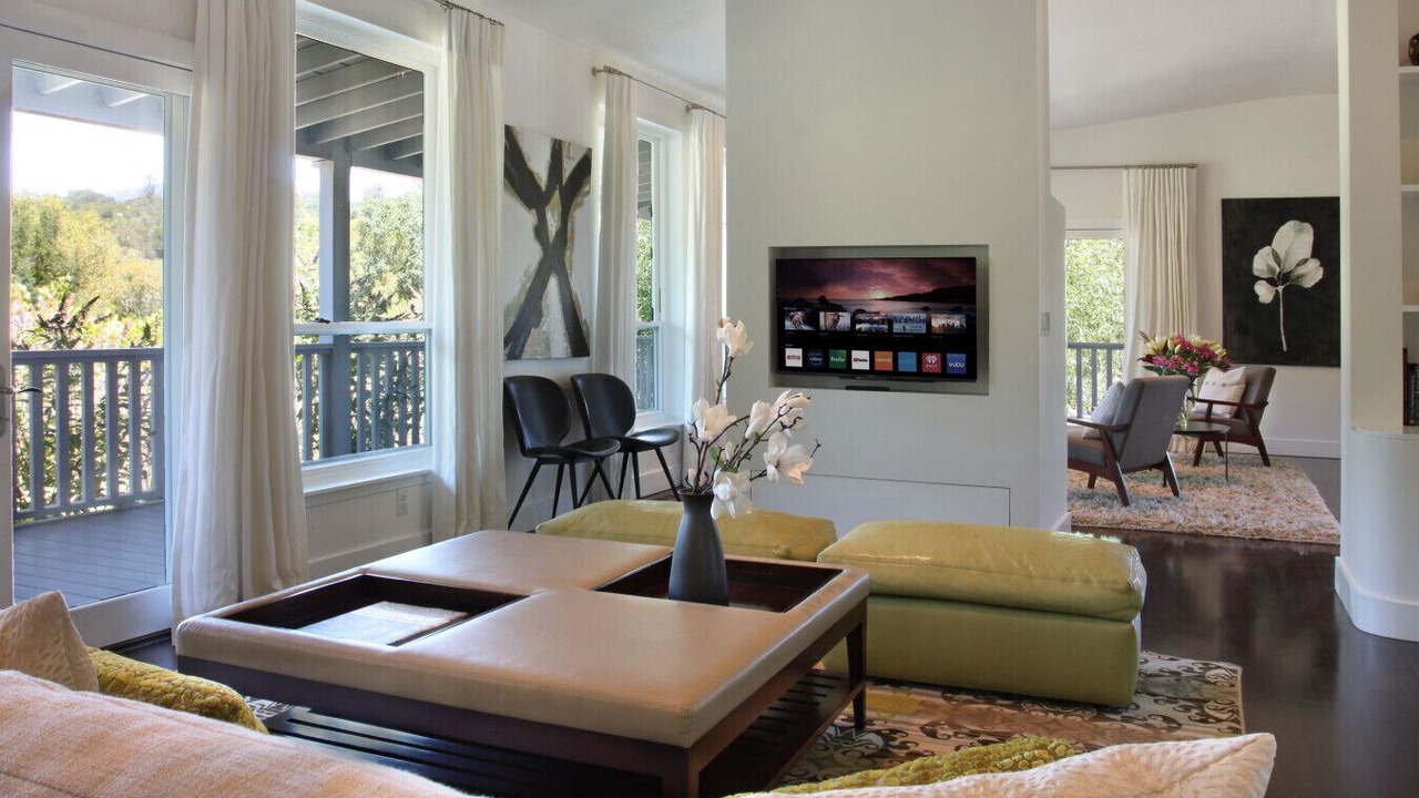 Photo of Livingroom in Kenwood