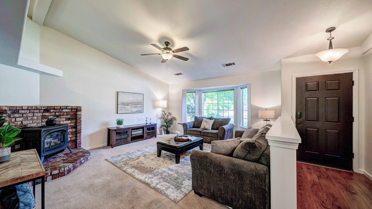Photo of Livingroom in Boulder Creek