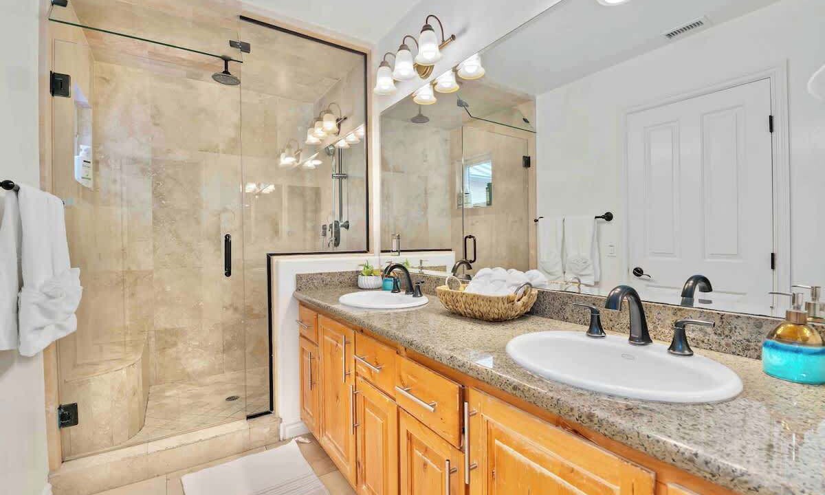 Photo of Bathroom in Crown Point