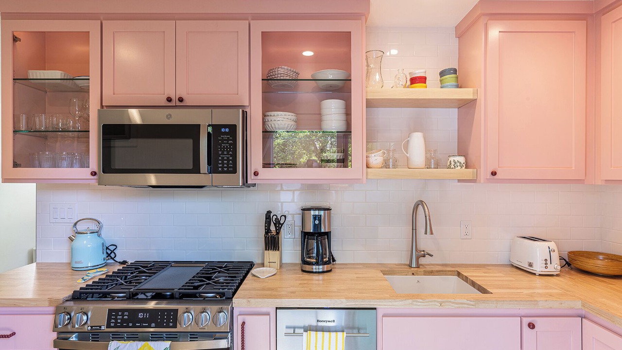 Photo of Kitchen in St. Helena