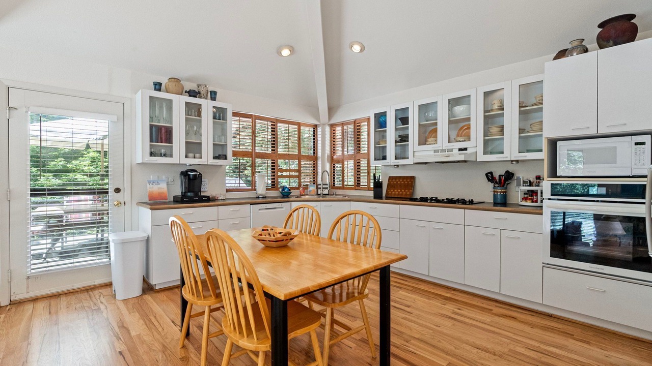 Photo of Kitchen in Crescent City