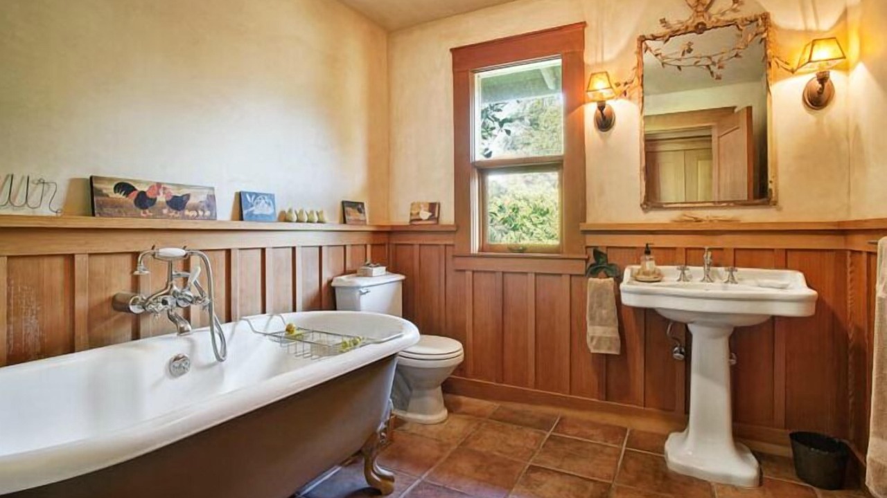 Photo of Bathroom in St. Helena