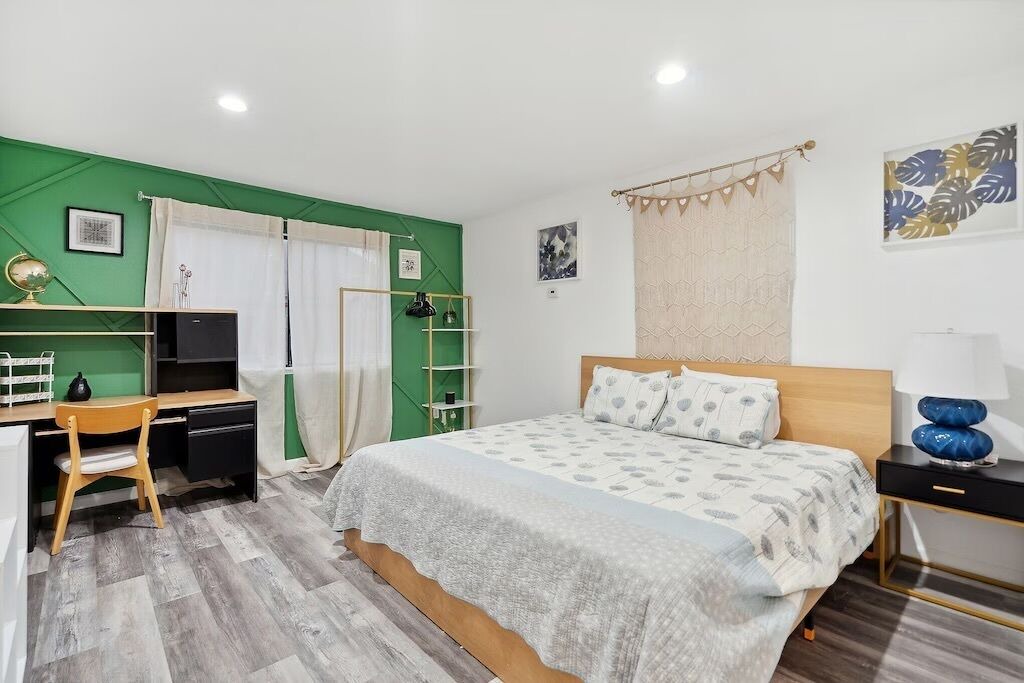 Photo of Bedroom in Palmdale