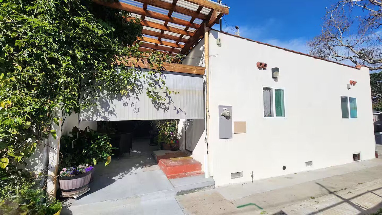Photo of Outdoor in South Gate