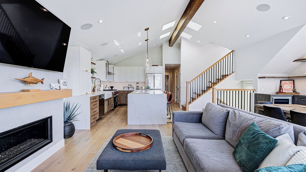 Photo of Livingroom in The Strand