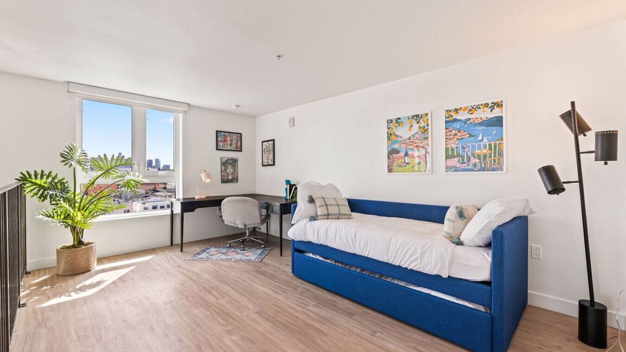 Photo of Livingroom in Koreatown