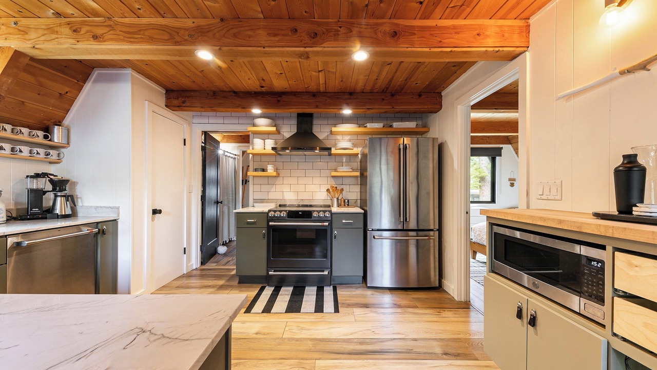 Photo of Kitchen in Tahoma