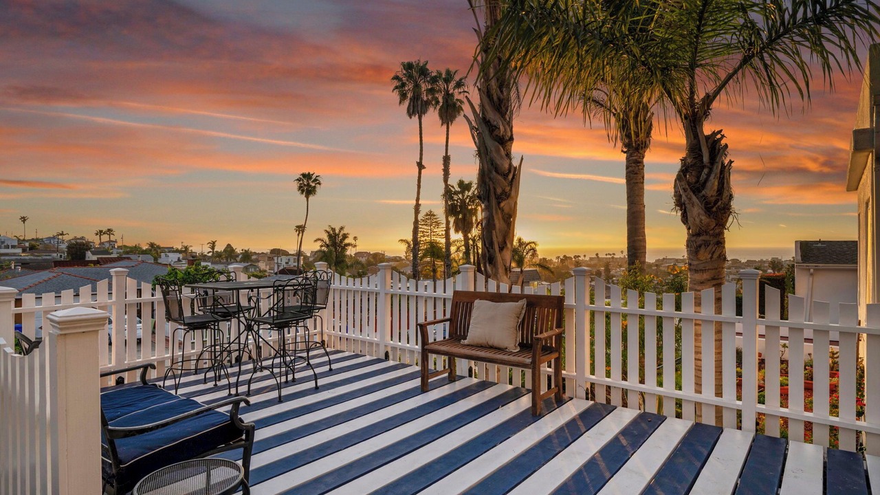 Photo of Patio Balcony in Ocean Beach