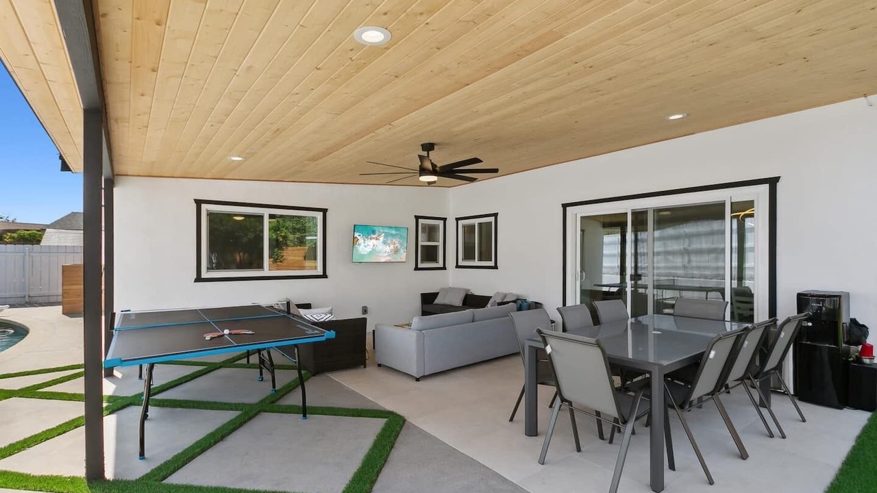 Photo of Outdoor in Lincoln Acres