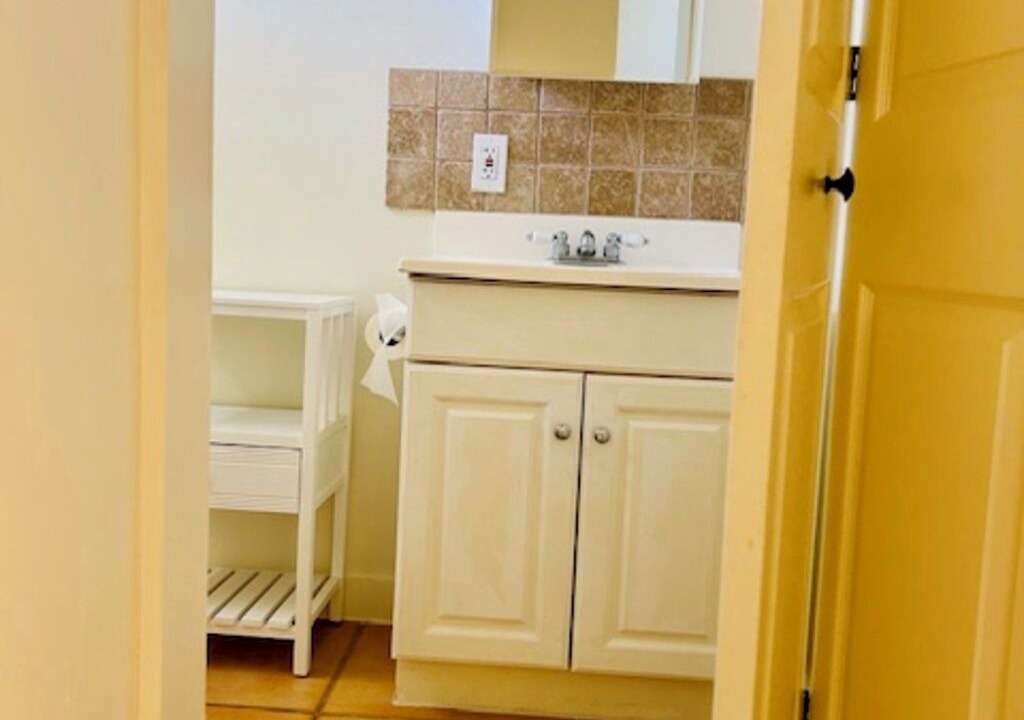 Photo of Bathroom in East Side Costa Mesa
