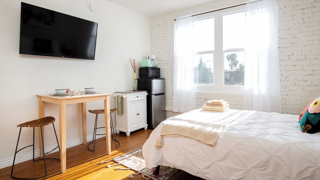 Photo of Bedroom in Westlake
