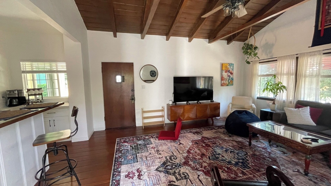 Photo of Livingroom in Eagle Rock