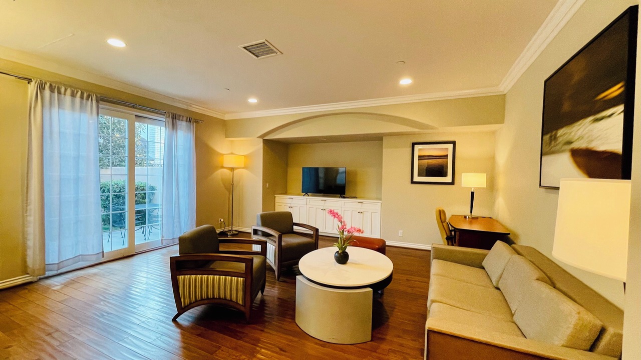Photo of Livingroom in Santa Ana Heights