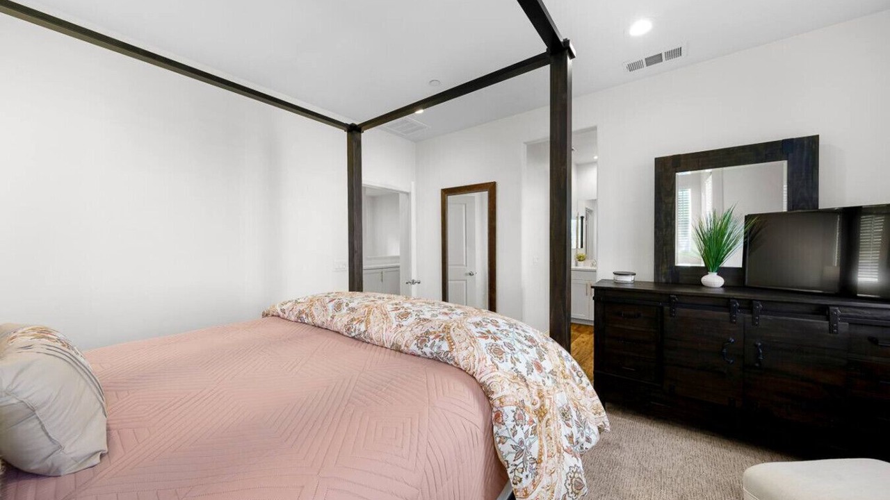 Photo of Bedroom in Imperial Beach
