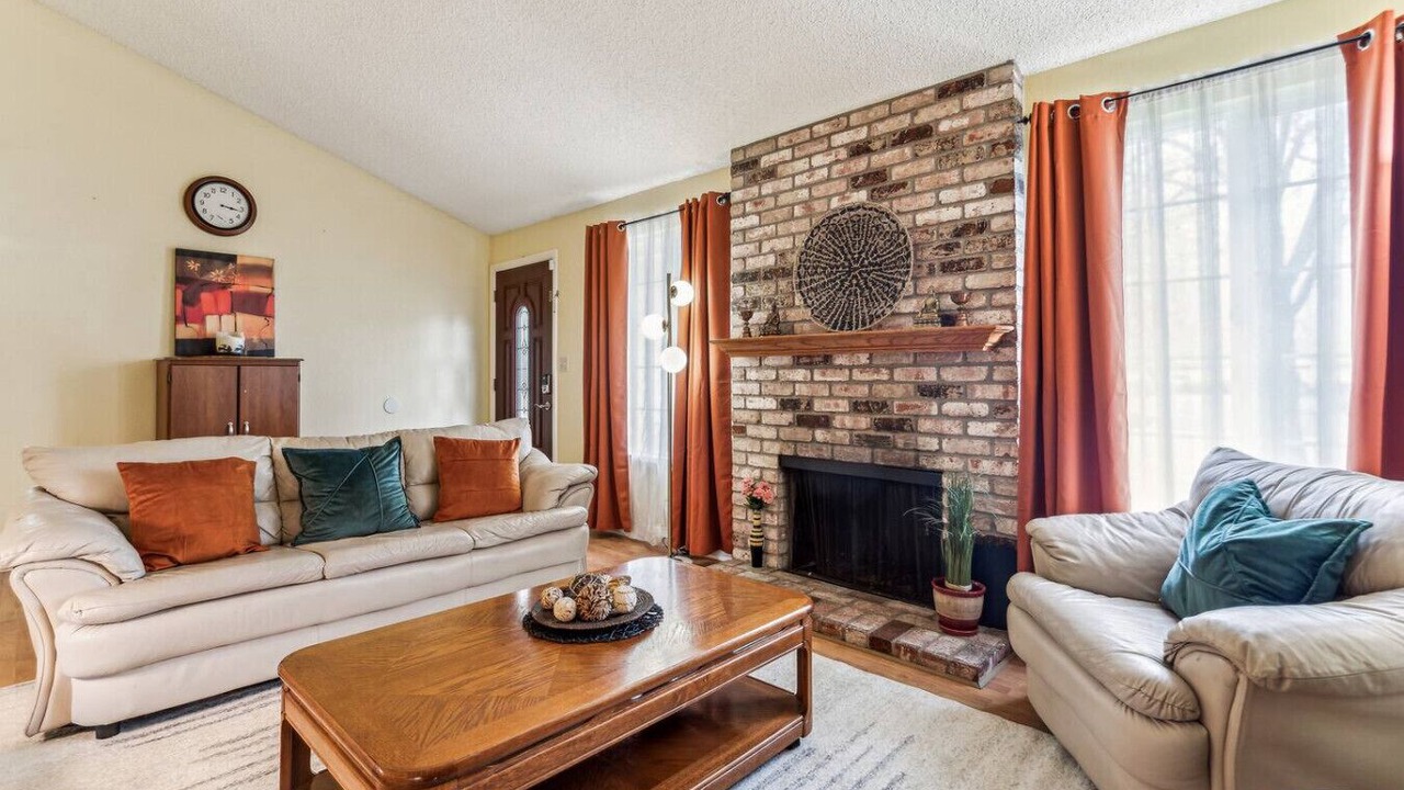 Photo of Livingroom in Union City