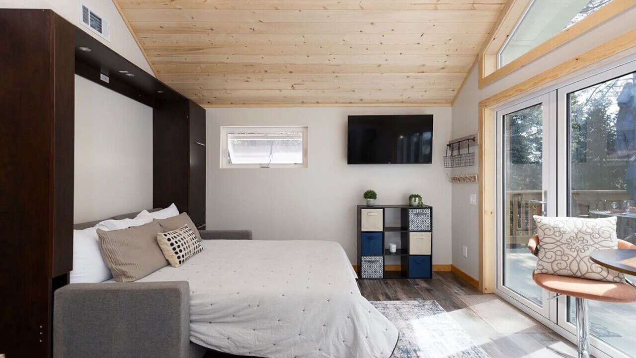 Photo of Bedroom in Arrowhead Villas
