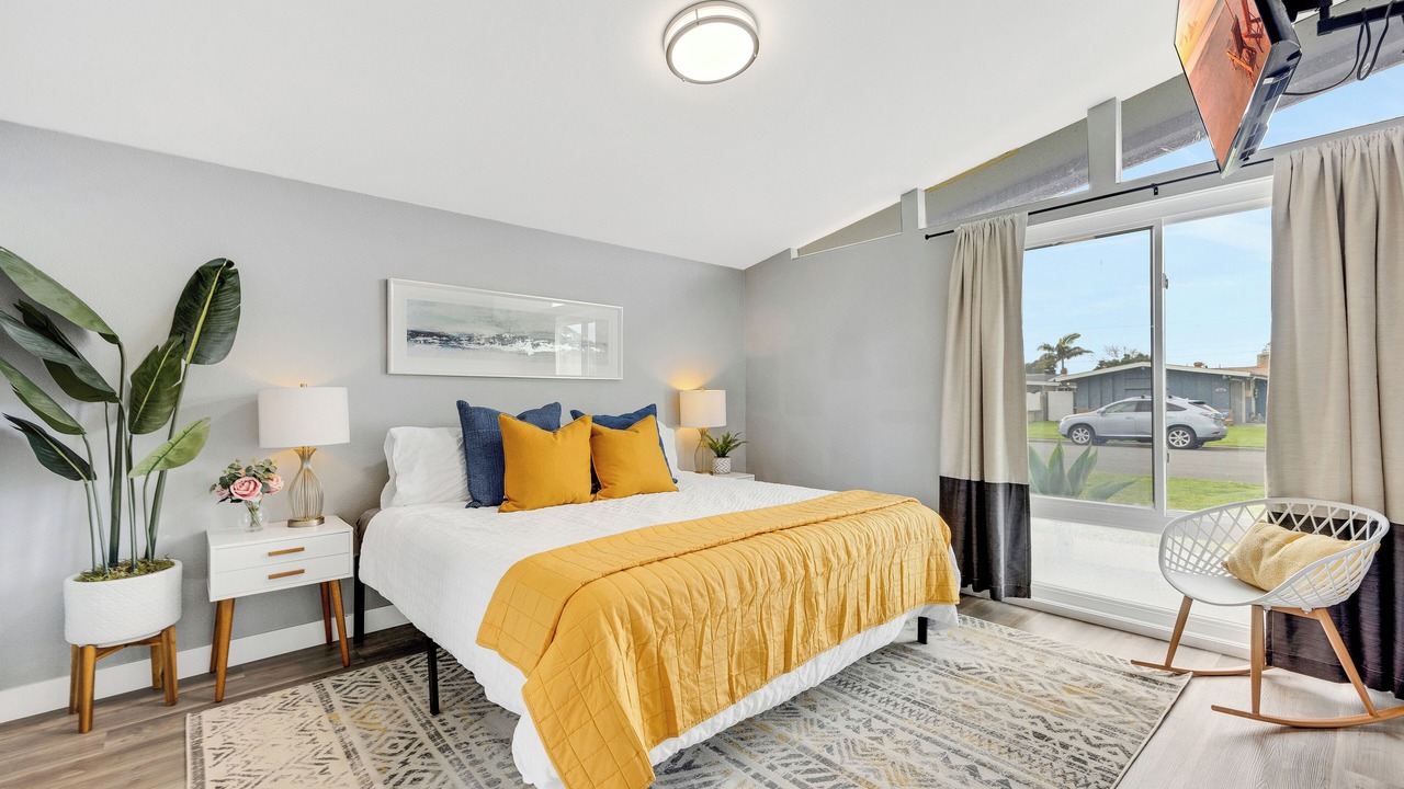 Photo of Bedroom in Sherwood Forest and Thistle Development