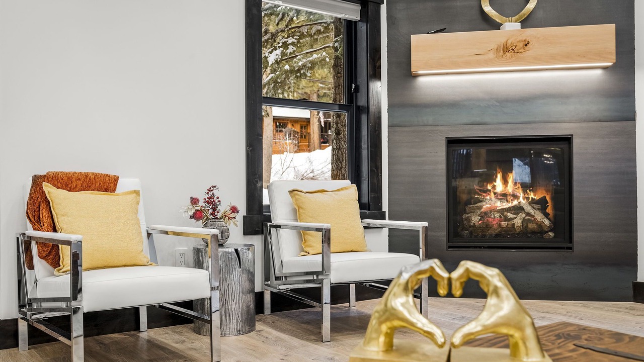 Photo of Livingroom in Olympic Valley