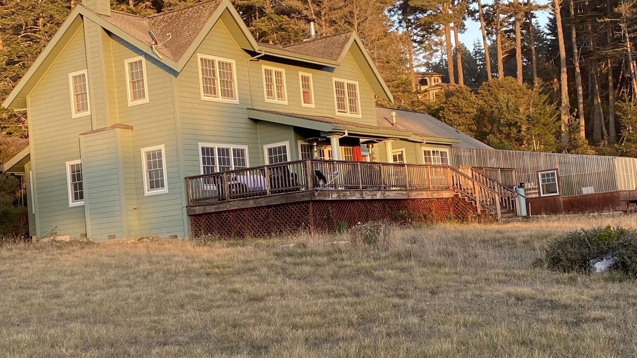 Photo of Others in Mendocino