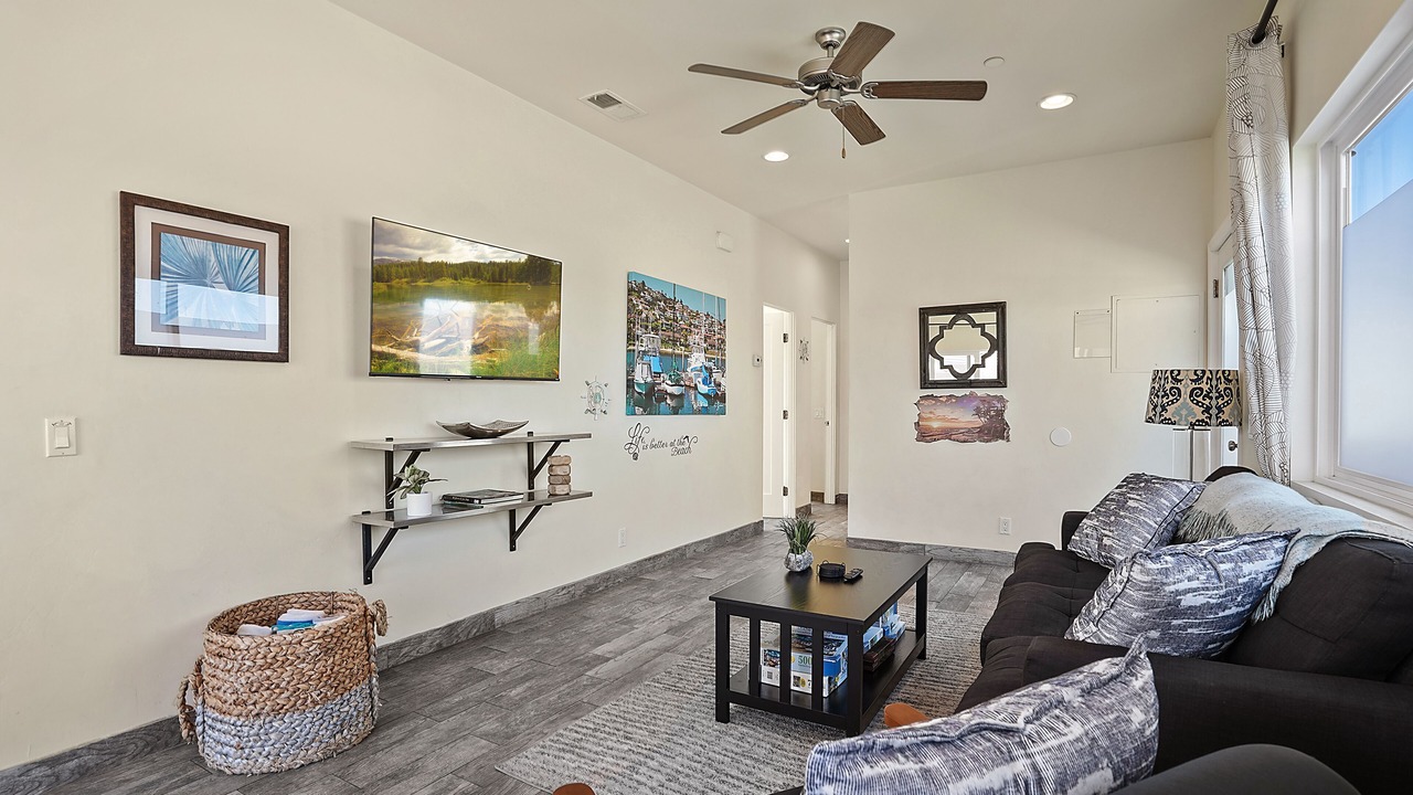 Photo of Livingroom in South Mission Beach