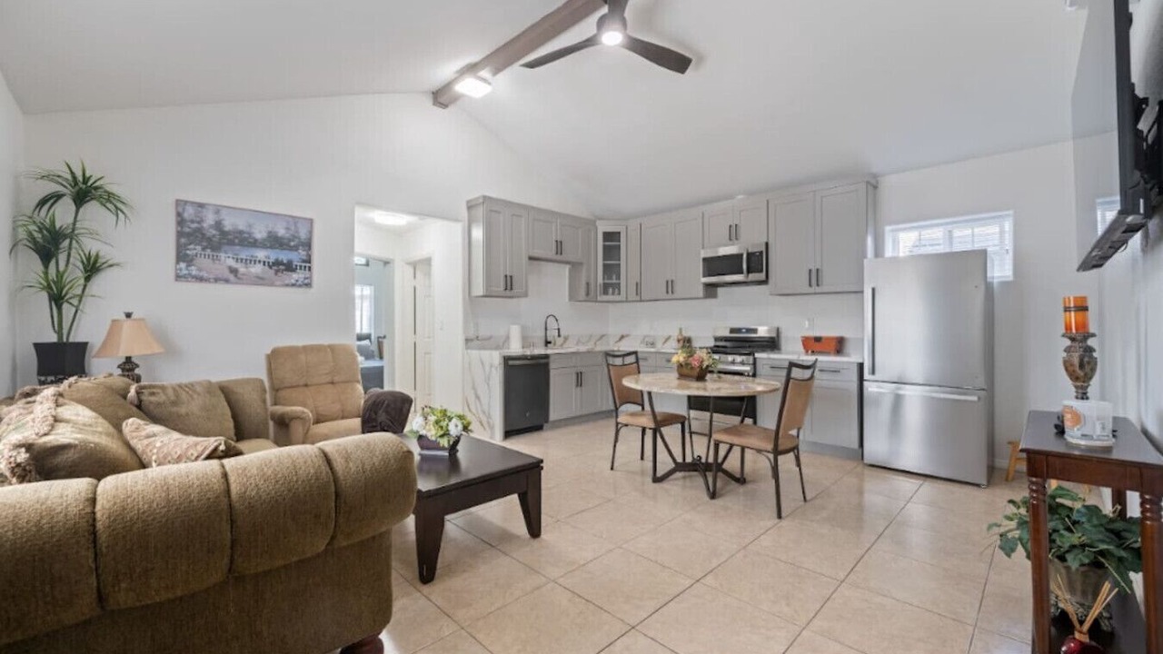 Photo of Livingroom in Winnetka