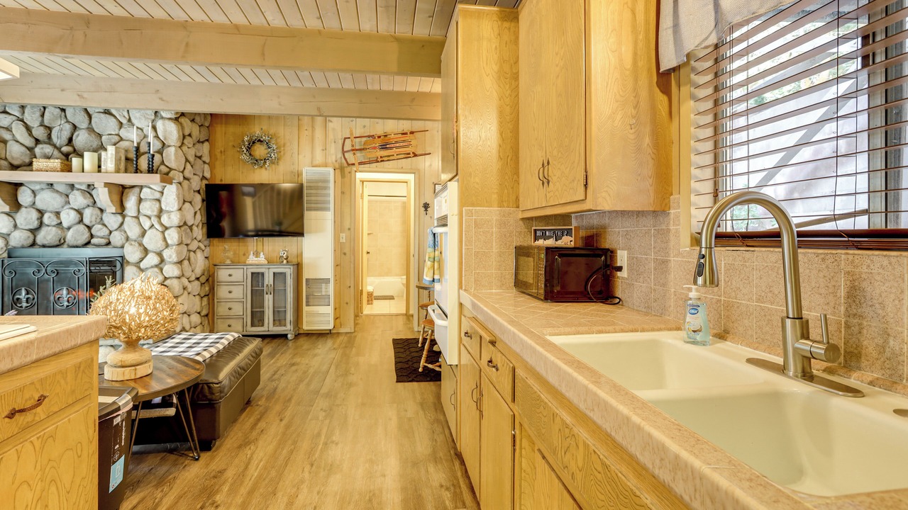 Photo of Kitchen in Arrowhead Villas
