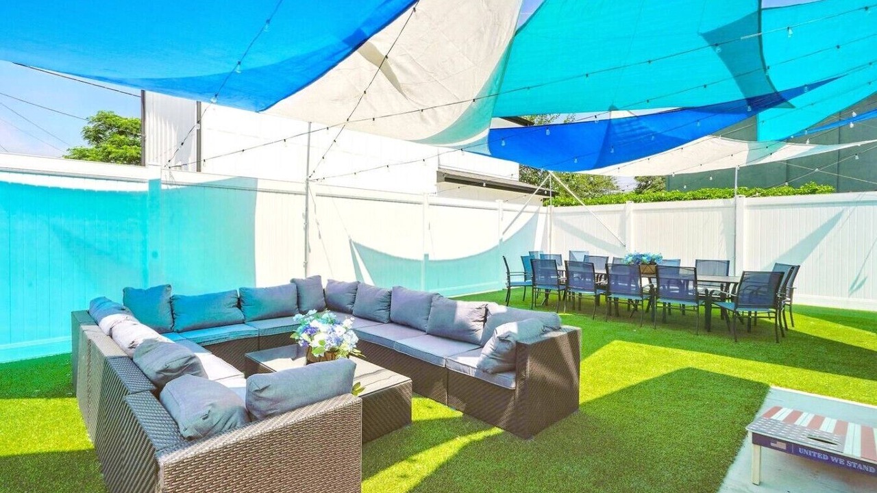 Photo of Outdoor in North Hollywood