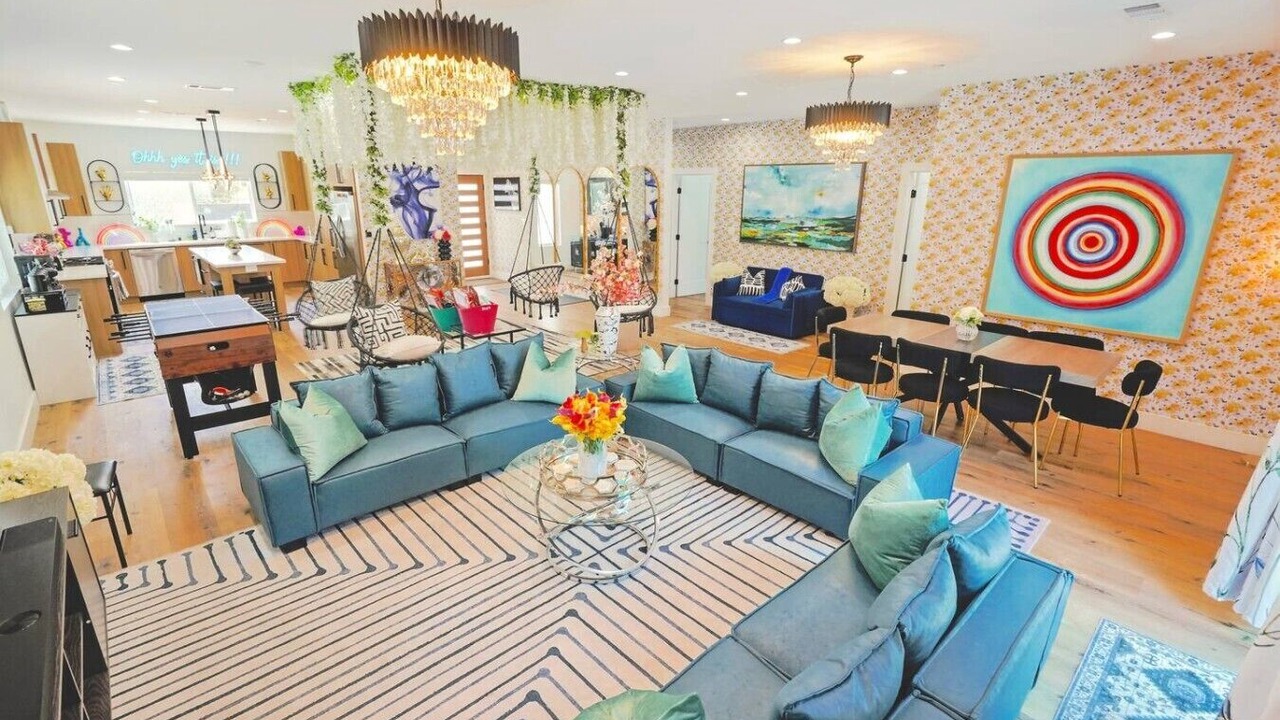 Photo of Livingroom in North Hollywood