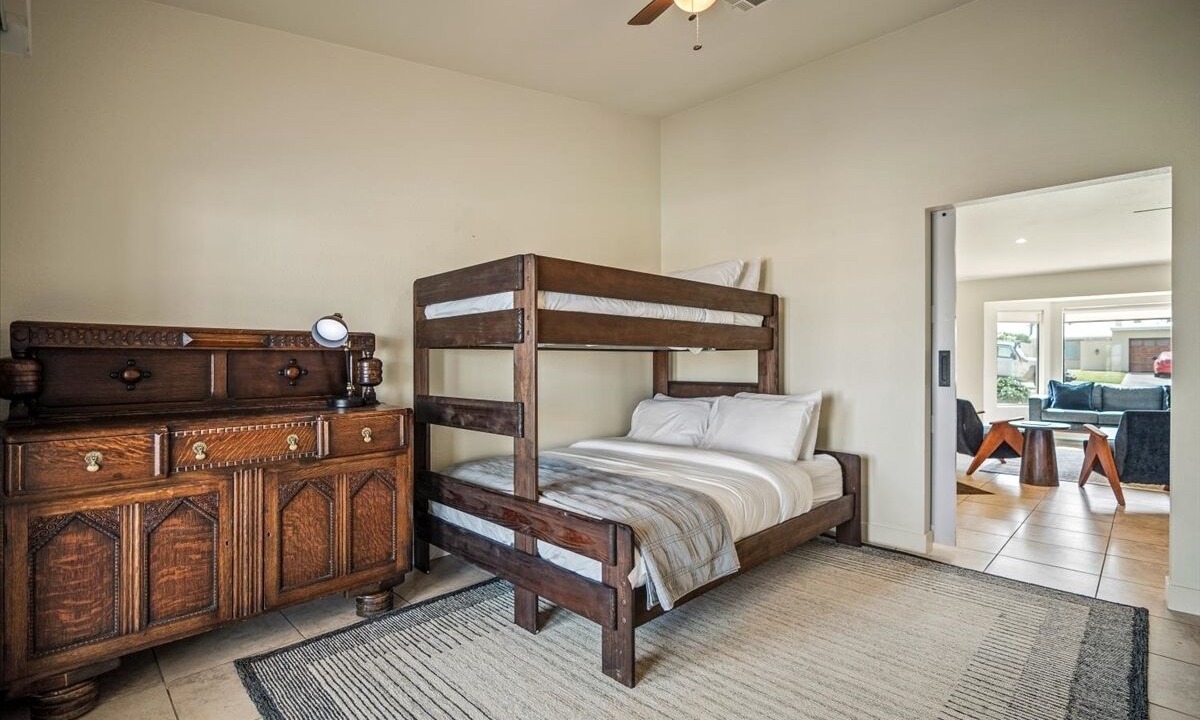 Photo of Bedroom in Bermuda Dunes