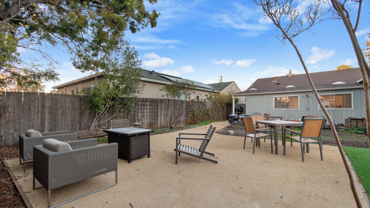Photo of Outdoor in Redwood City