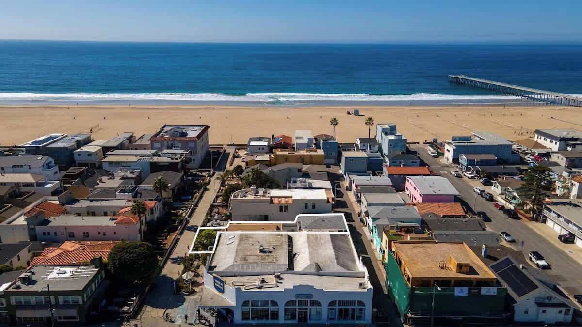 Photo of Others in Hermosa Beach