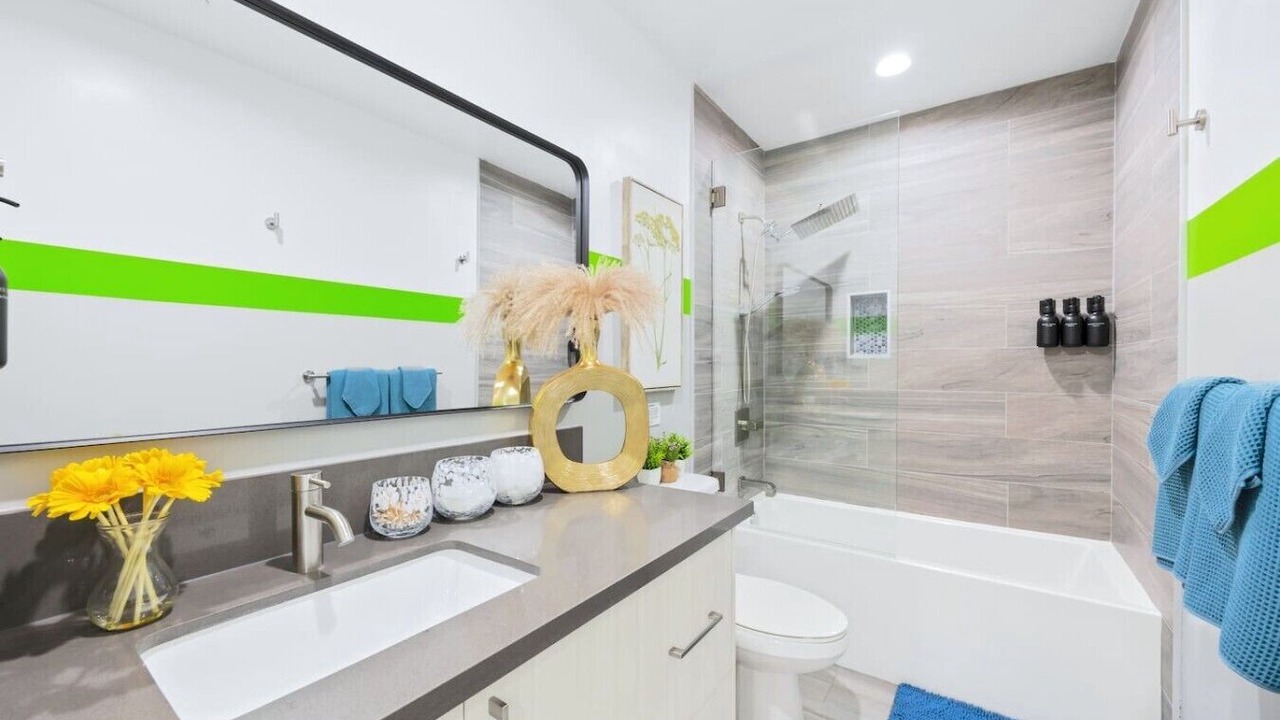 Photo of Bathroom in North Hollywood