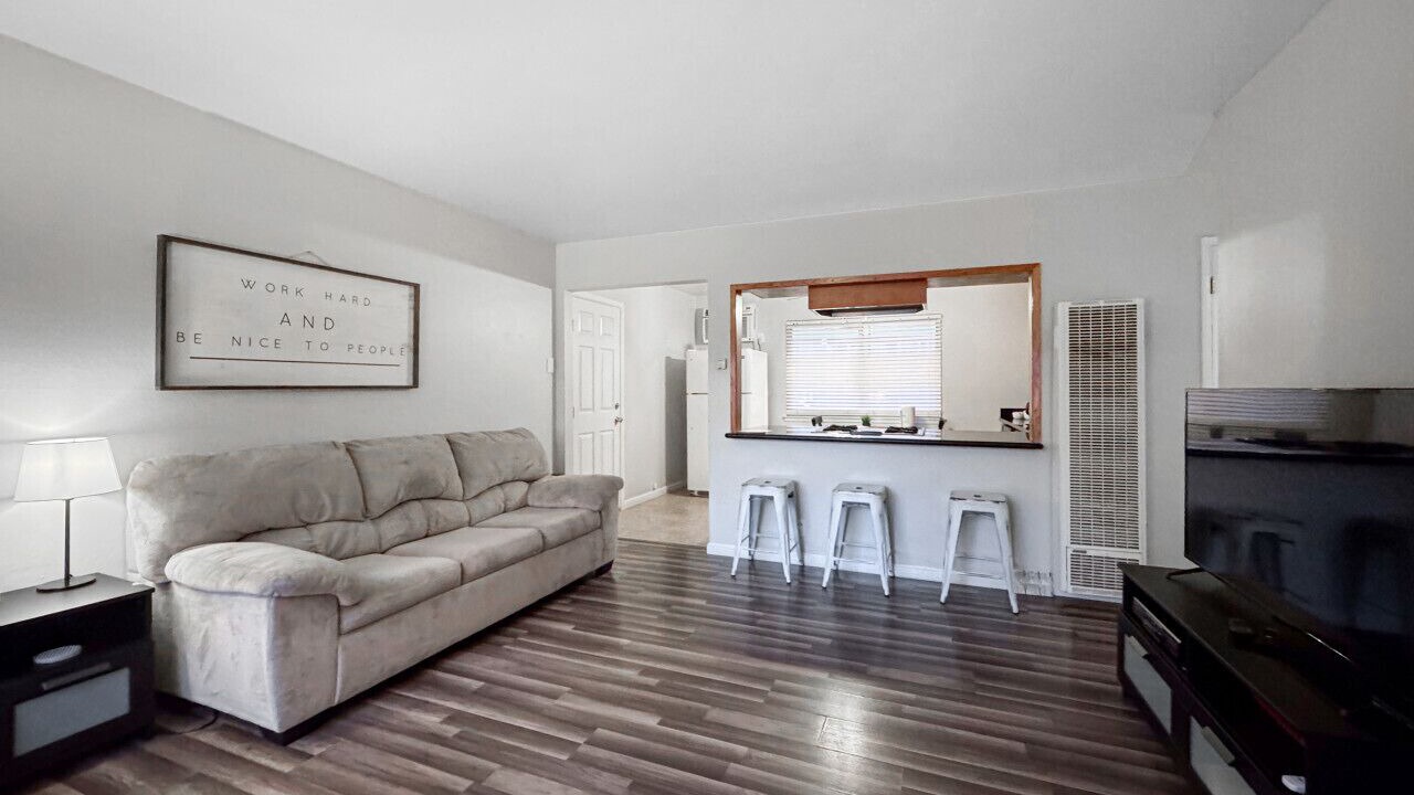 Photo of Livingroom in Mountain View