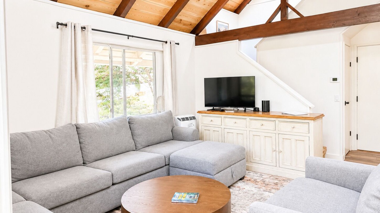 Photo of Livingroom in Glencoe