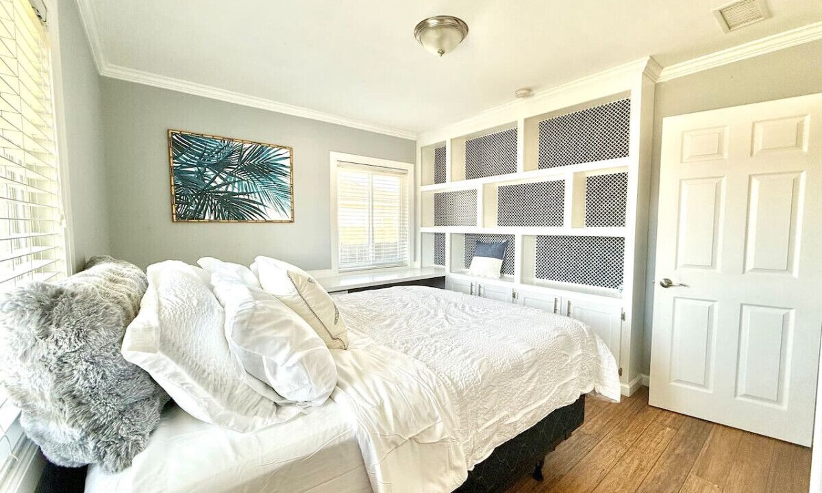Photo of Bedroom in Rolando Park