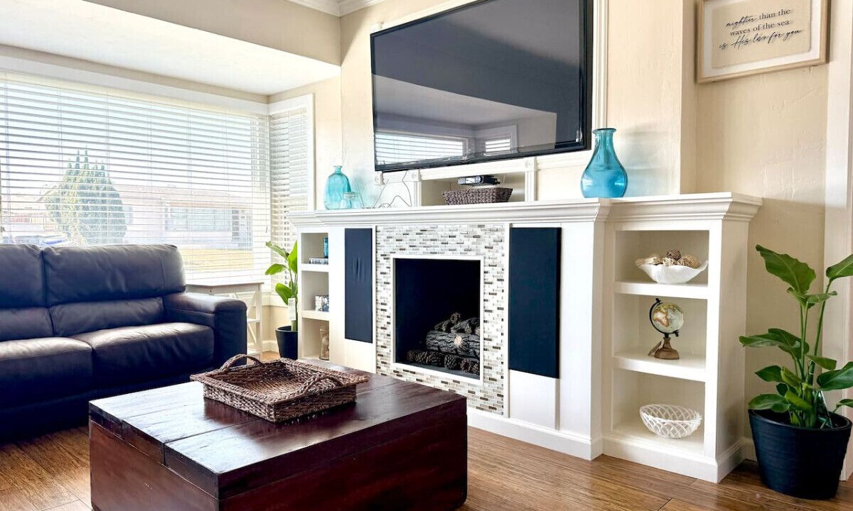 Photo of Livingroom in Rolando Park