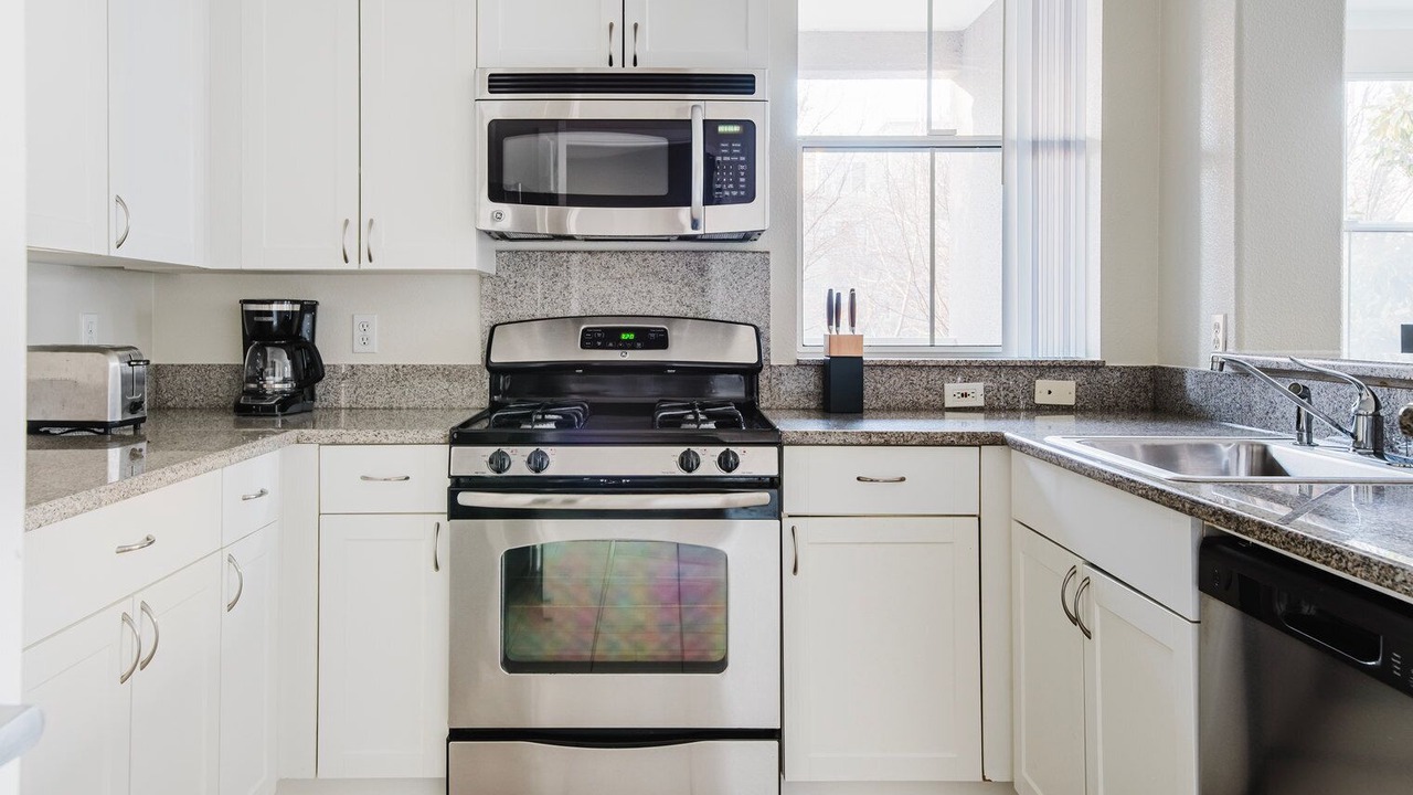 Photo of Kitchen in Central San Mateo