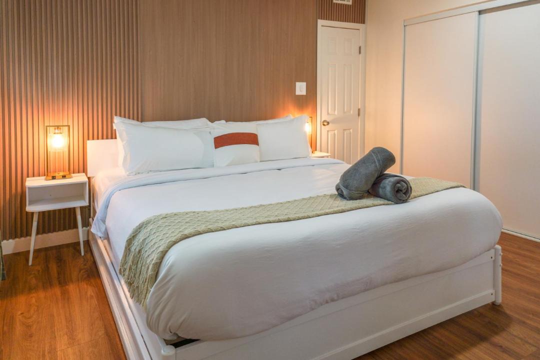 Photo of Bedroom in Sherwood Forest and Thistle Development