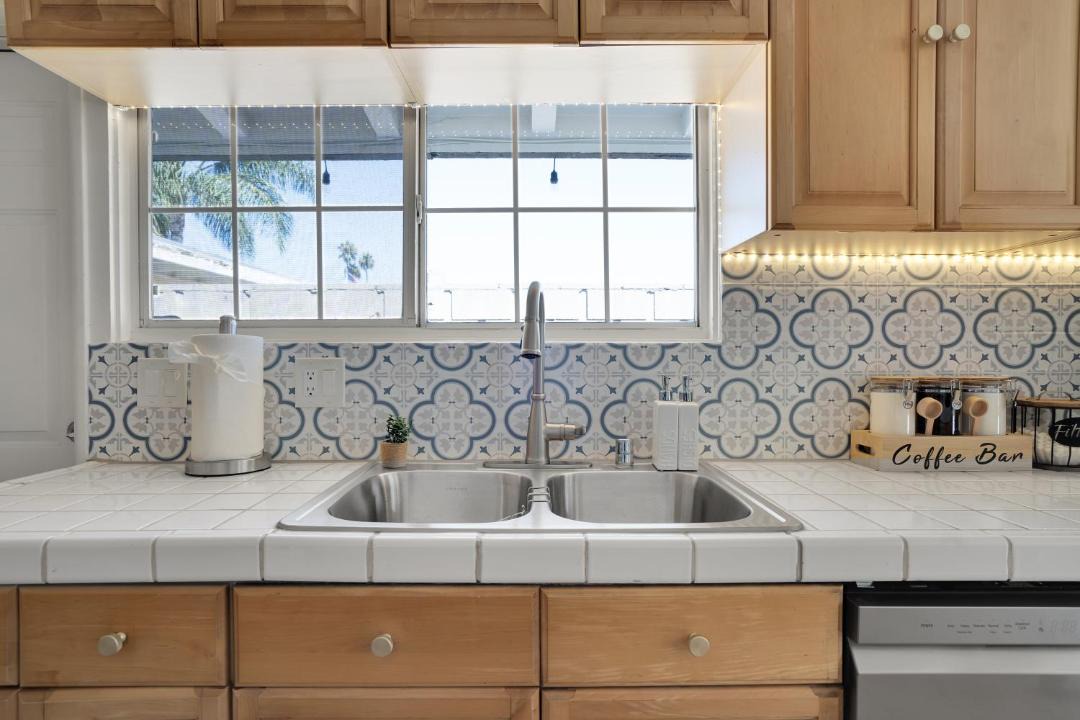 Photo of Kitchen in Sherwood Forest and Thistle Development