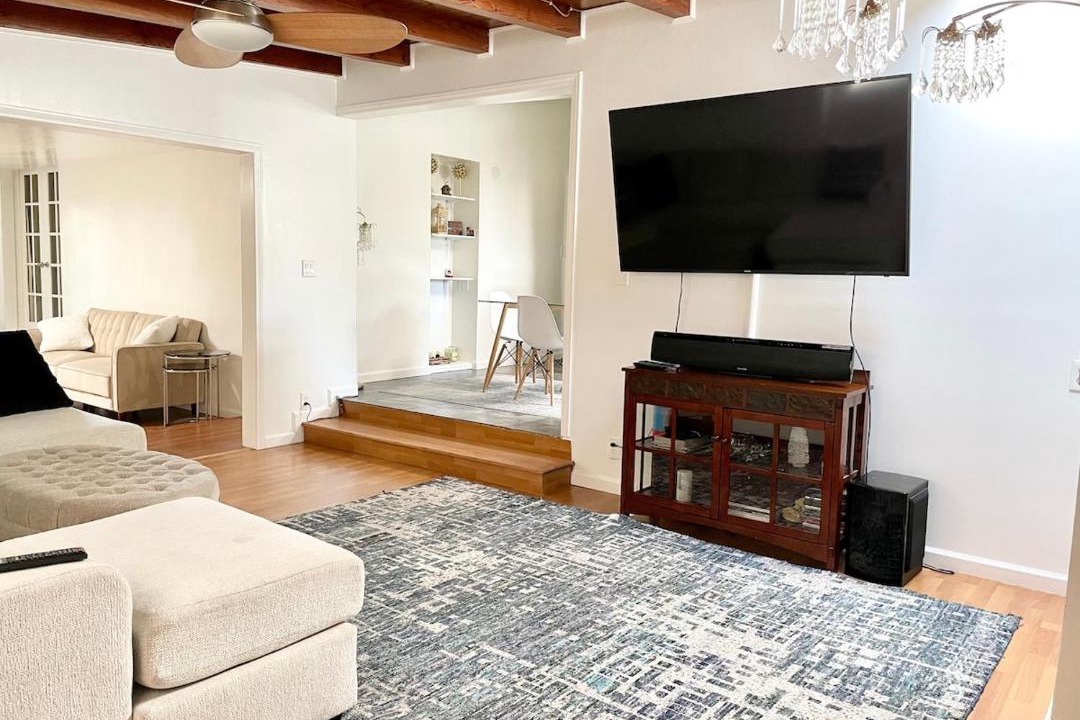 Photo of Livingroom in Winnetka